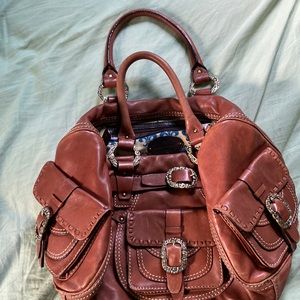 Real leather Gianni Bini purse! Very Y2K! Adorable buckle details!